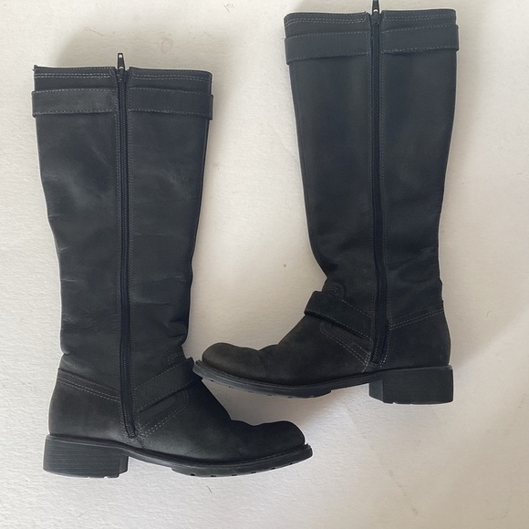 Clarks side zip low block heel leather moto style black boots with buckles 7 Med - Picture 4 of 16